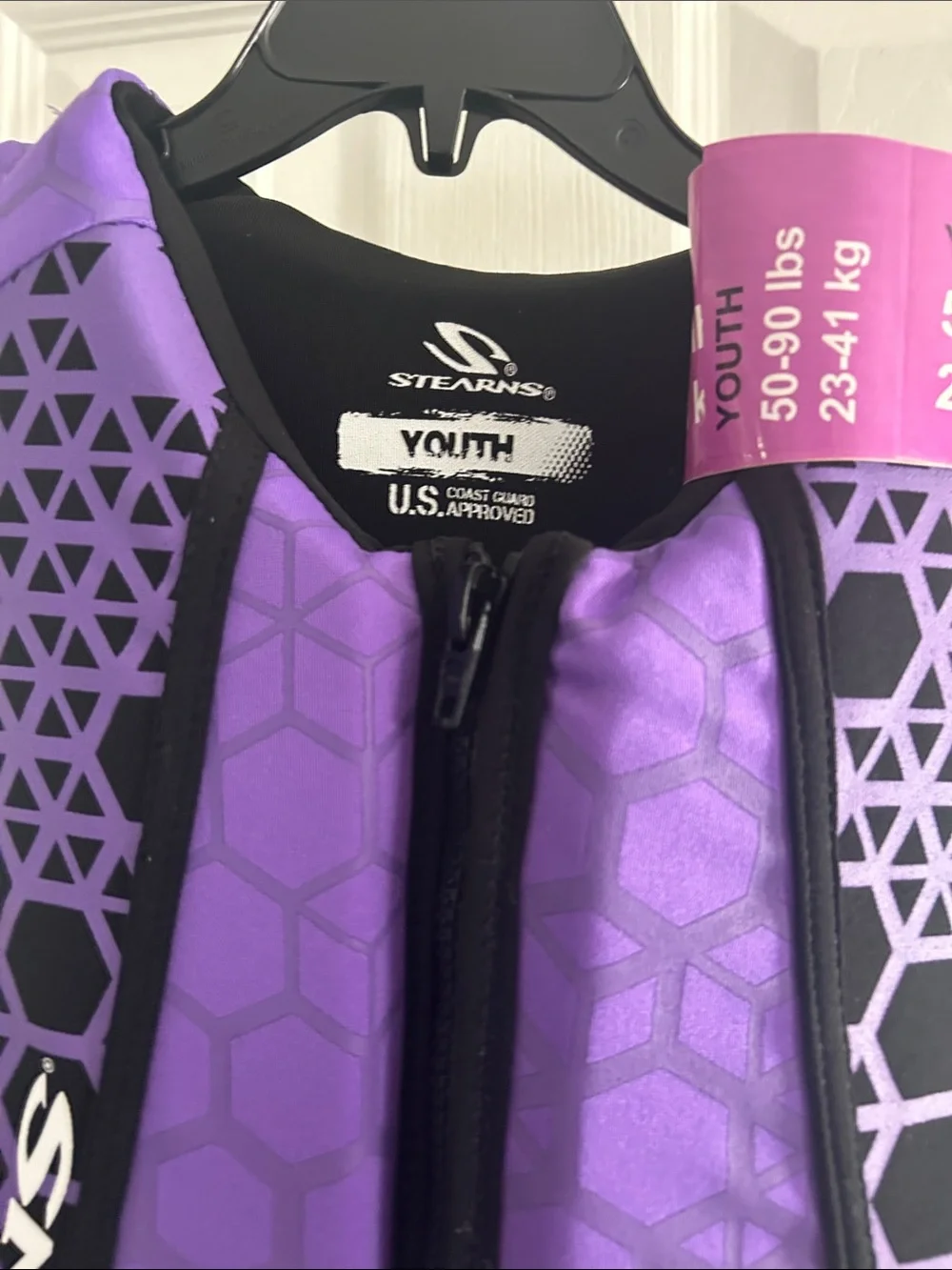 STEARNS YOUTH LIFE JACKET PURPLE HEX PATTERN SIZE YOUTH 50-90LBS NWT